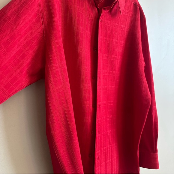 🔥 Bassiri Limited Collection Red Textured Dress Shirt – Size M - Picture 3 of 6